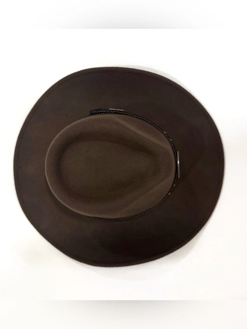 NWOT Cody James Felt Western Fashion Hat. Unisex Size SM in the color Pecan.